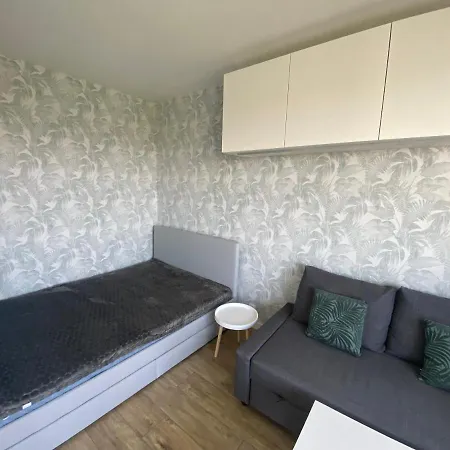 Brand New Floor At Mokotow *